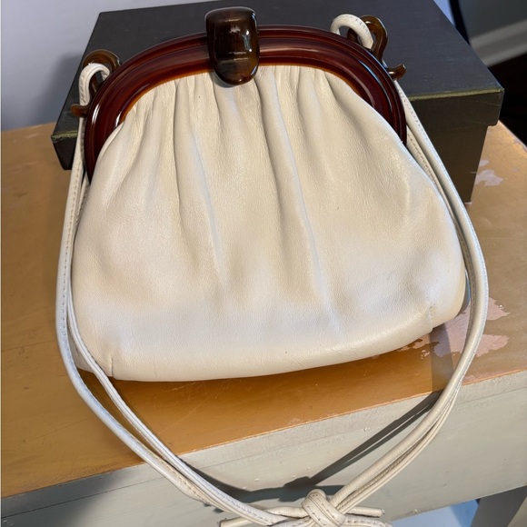 Ande Mid-Century Cream Leather and Lucite Tortoise Shell Bag - Picture 7 of 8